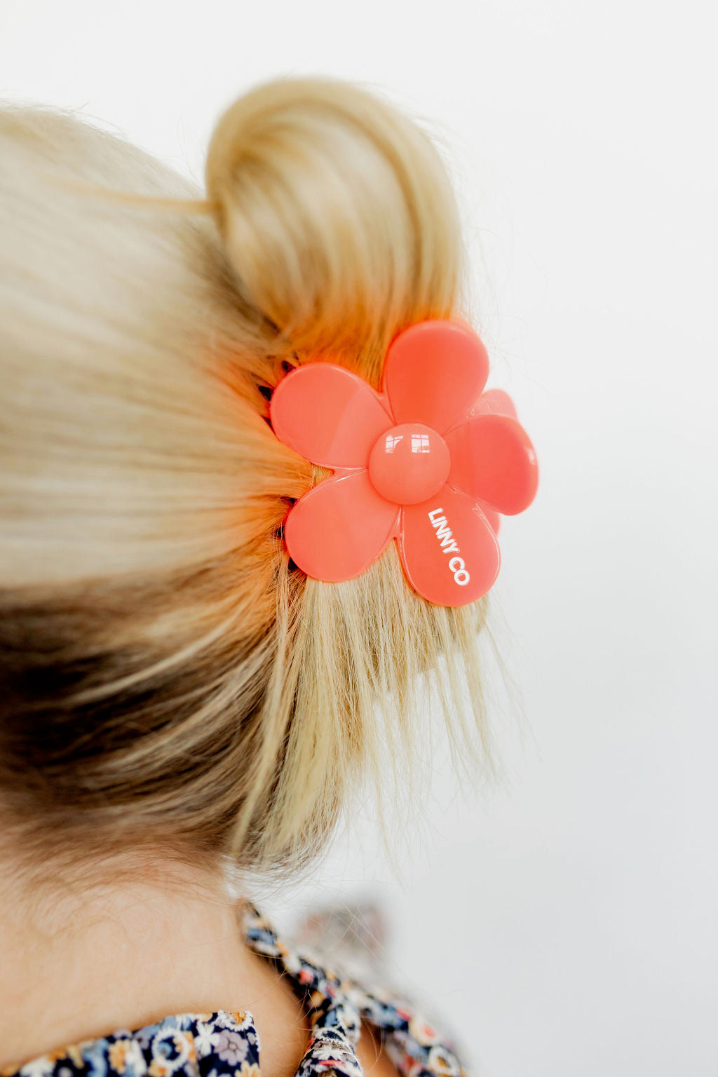 Gigi - Bright Peach