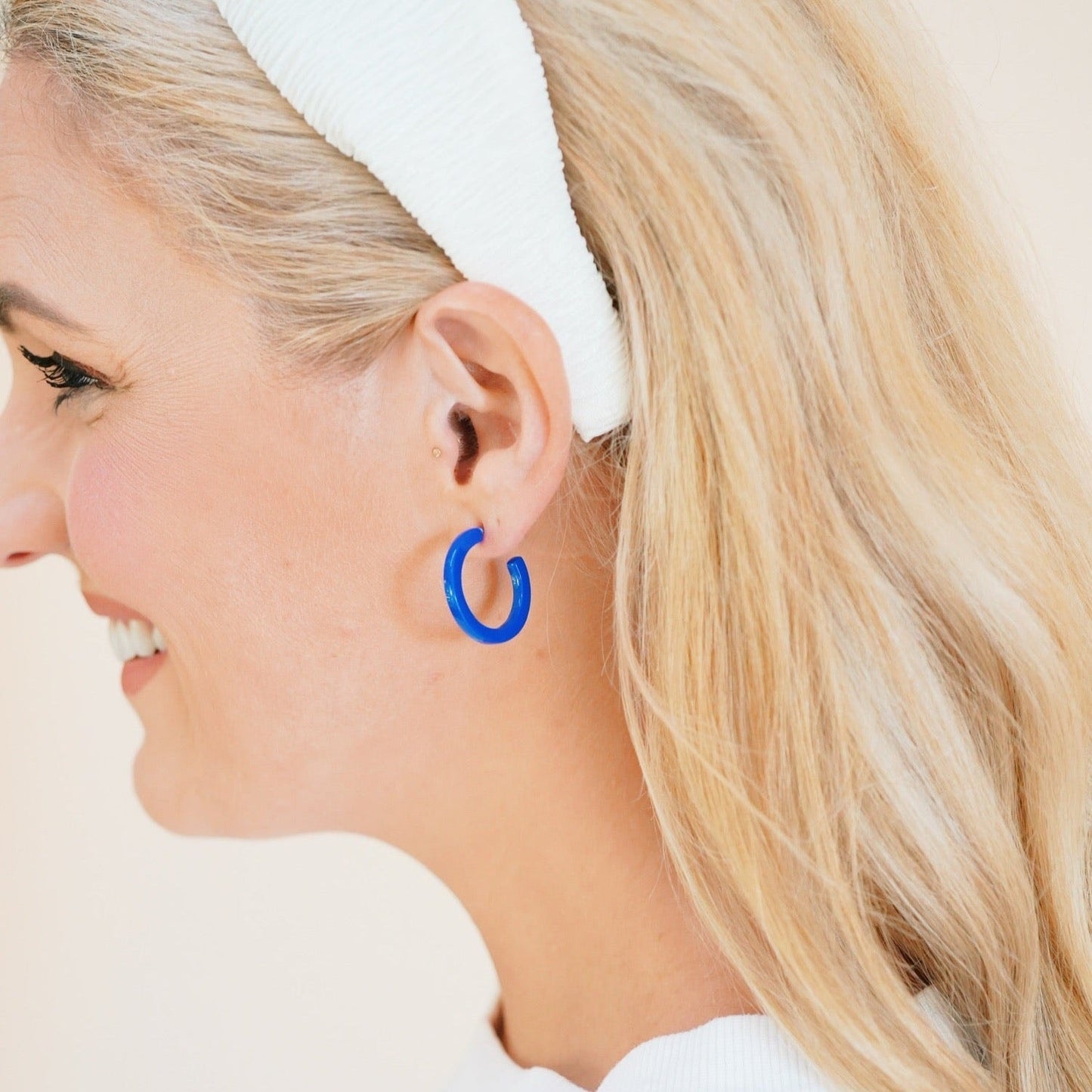 Holly (Mini) - True Blue