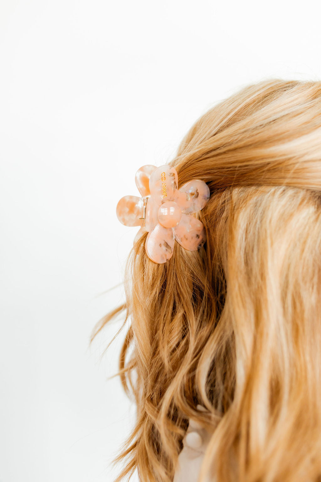 Gigi - Pearlized Peach