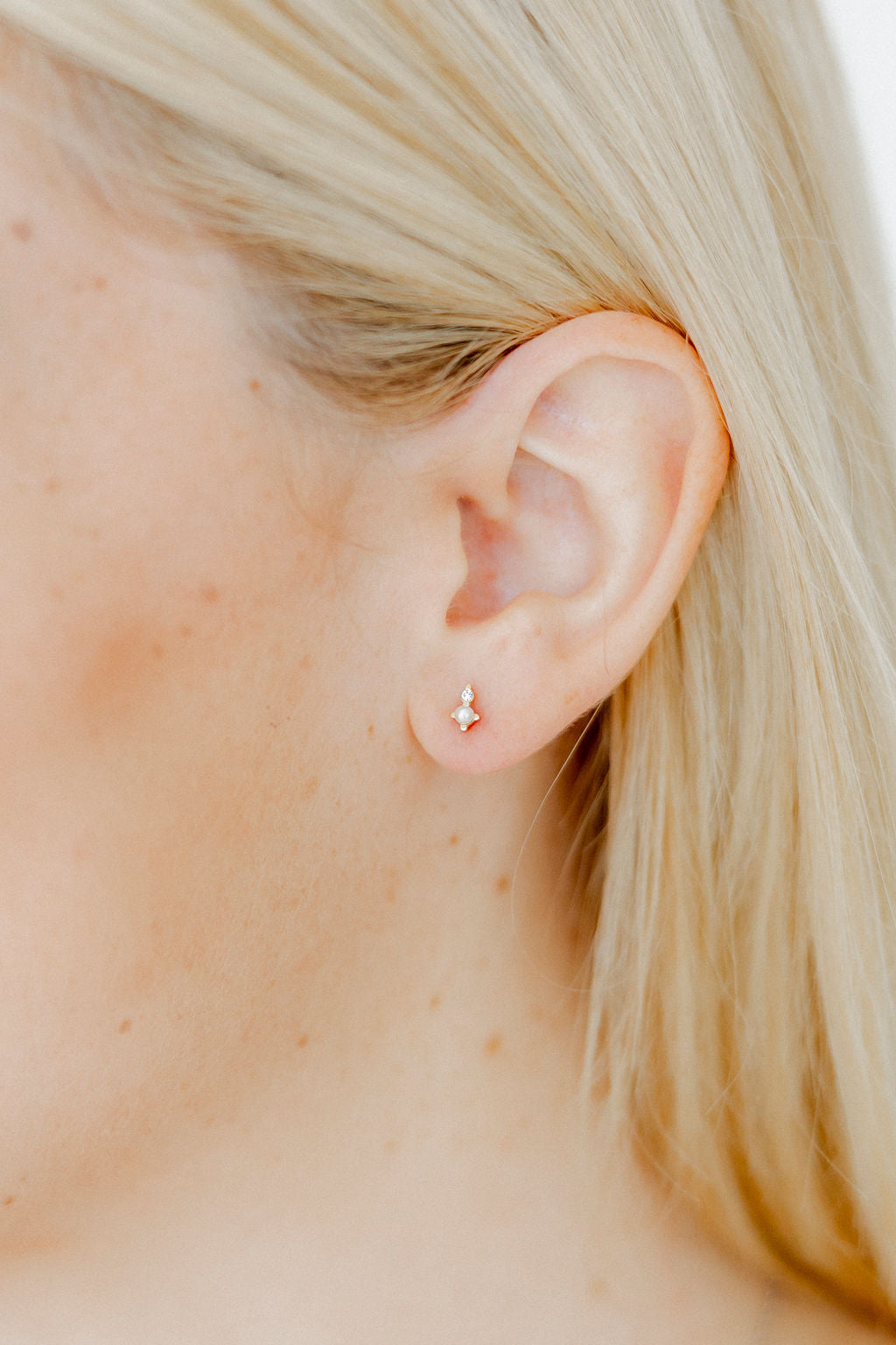 Screwback Stud Earrings - Mabel