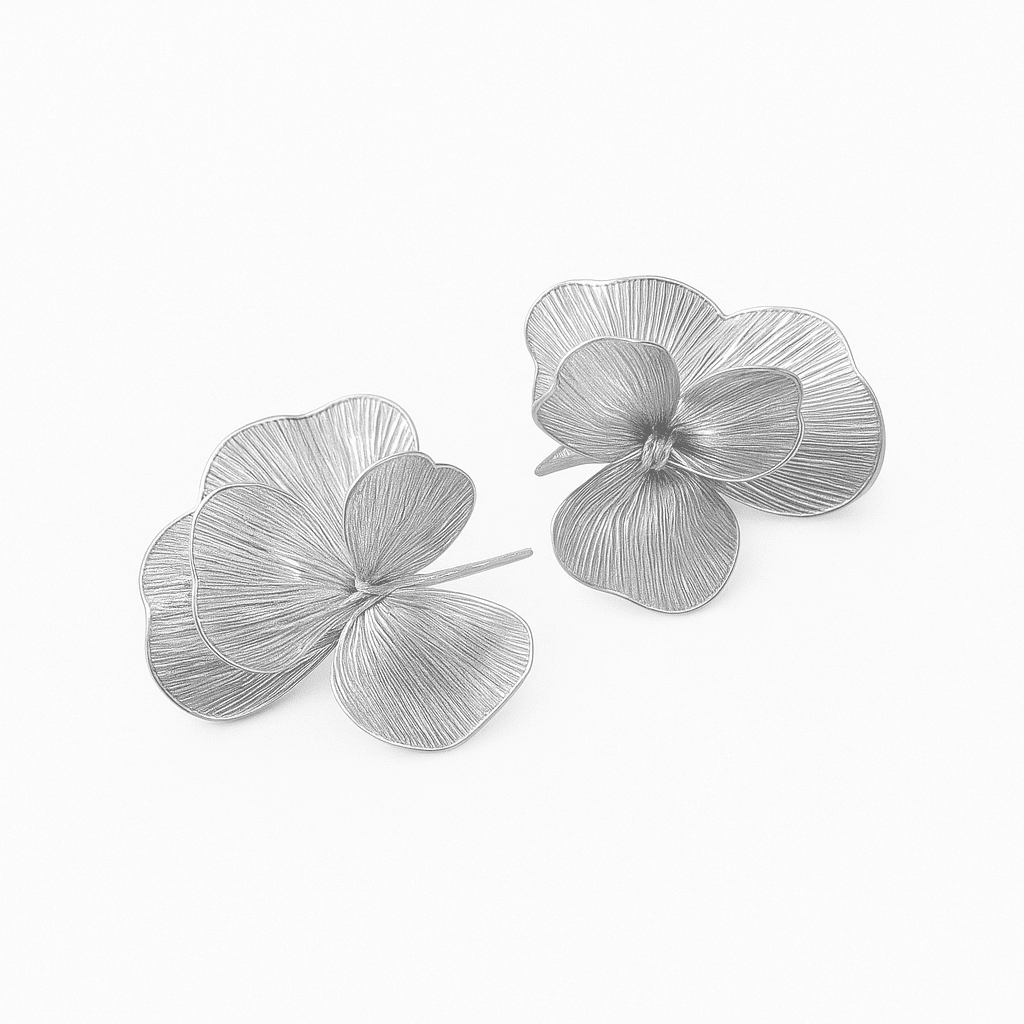 Amanda Flower Statement Earrings - Silver - Shop LINNY CO