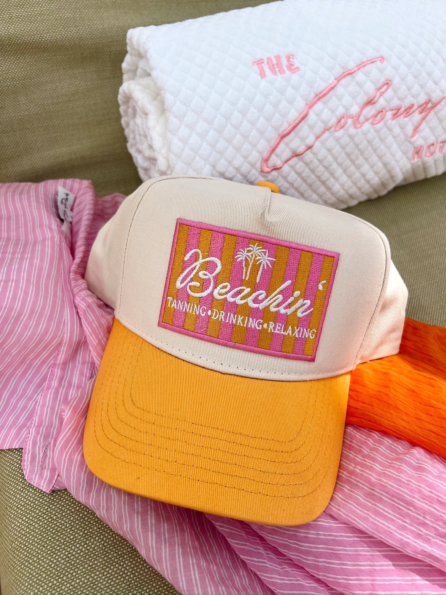 Beachin' - Vintage Trucker Hat - Shop LINNY CO
