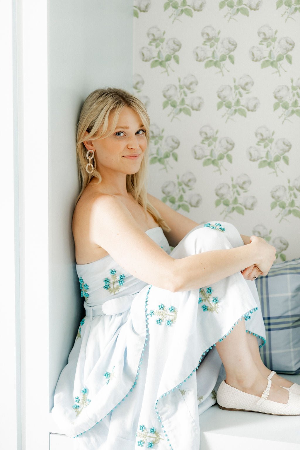 Courtney Statement Earring - Gold - Shop LINNY CO