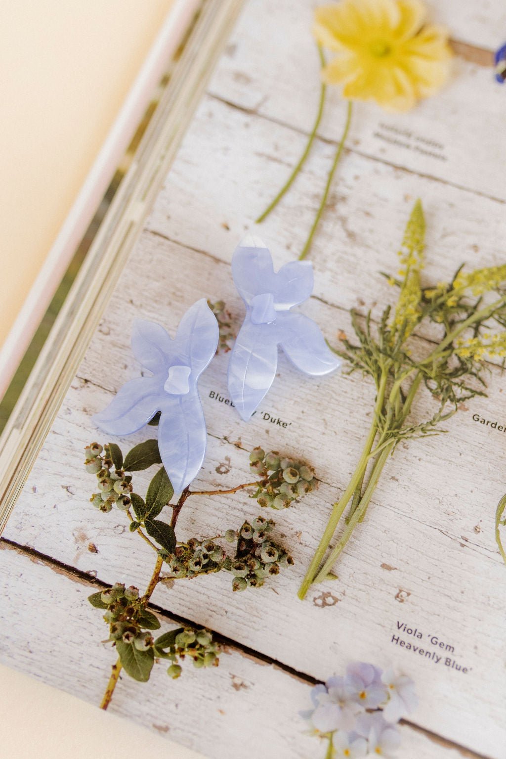 Fern Statement Earrings - Lavender Haze - Shop LINNY CO