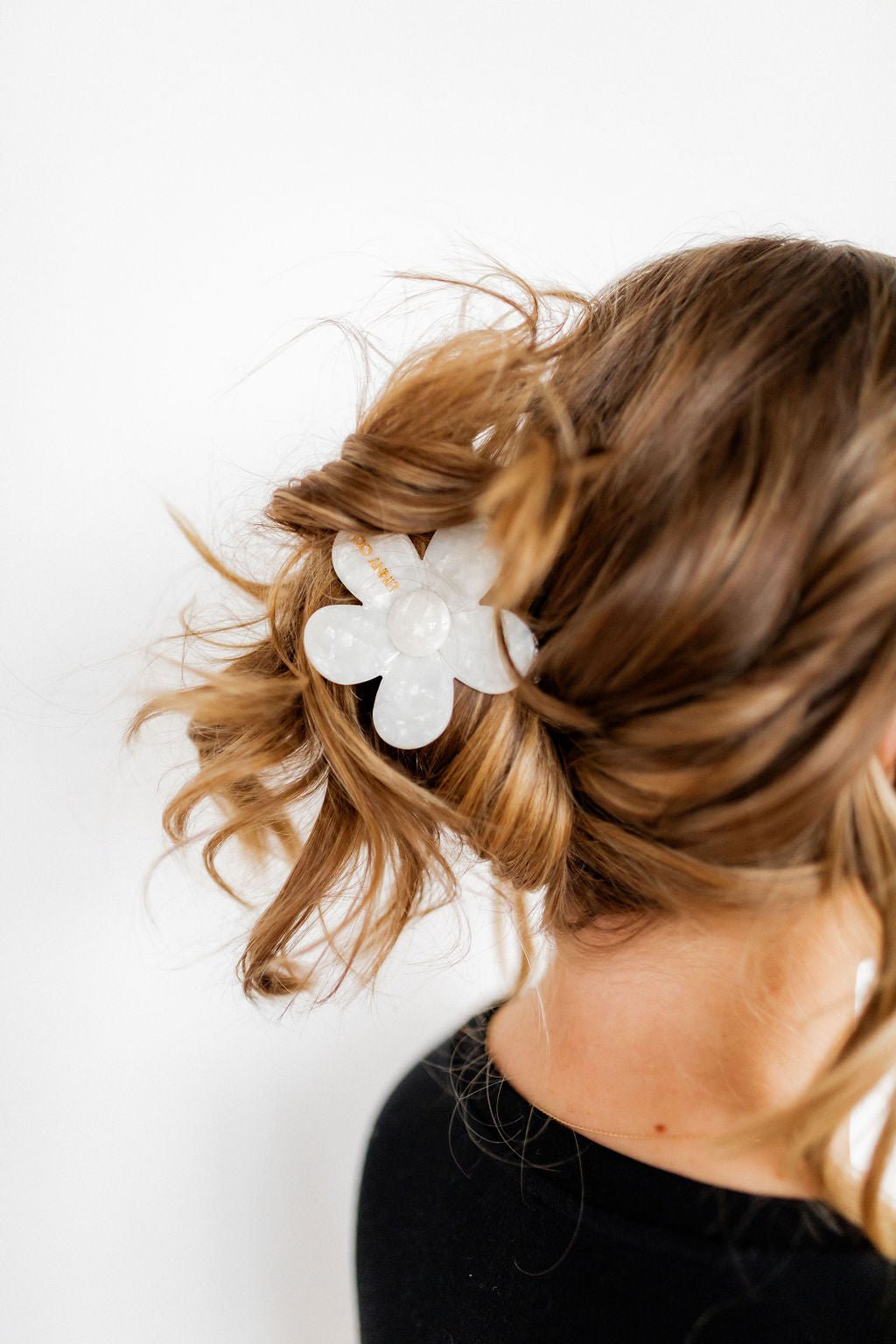 Hair Clip - Gigi Pearl White - Shop LINNY CO