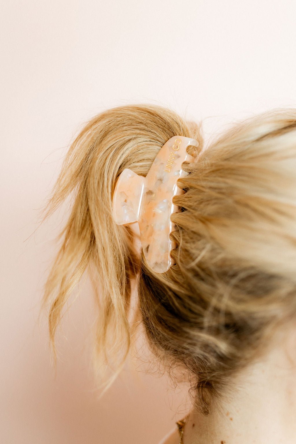 Hair Clip - Mimi - Pearlized Peach - Shop LINNY CO
