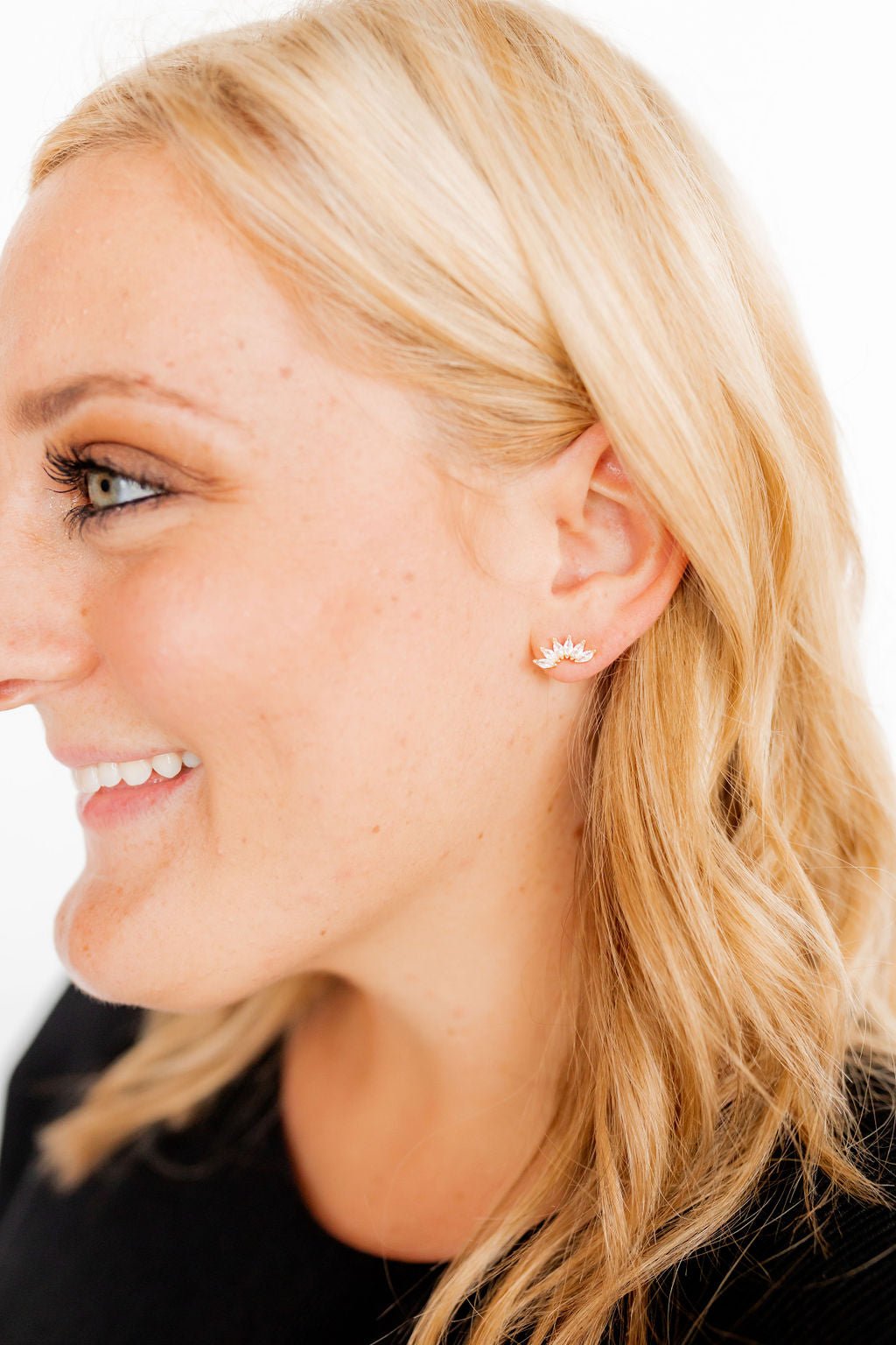 Hope Stud Earrigns - Shop LINNY CO