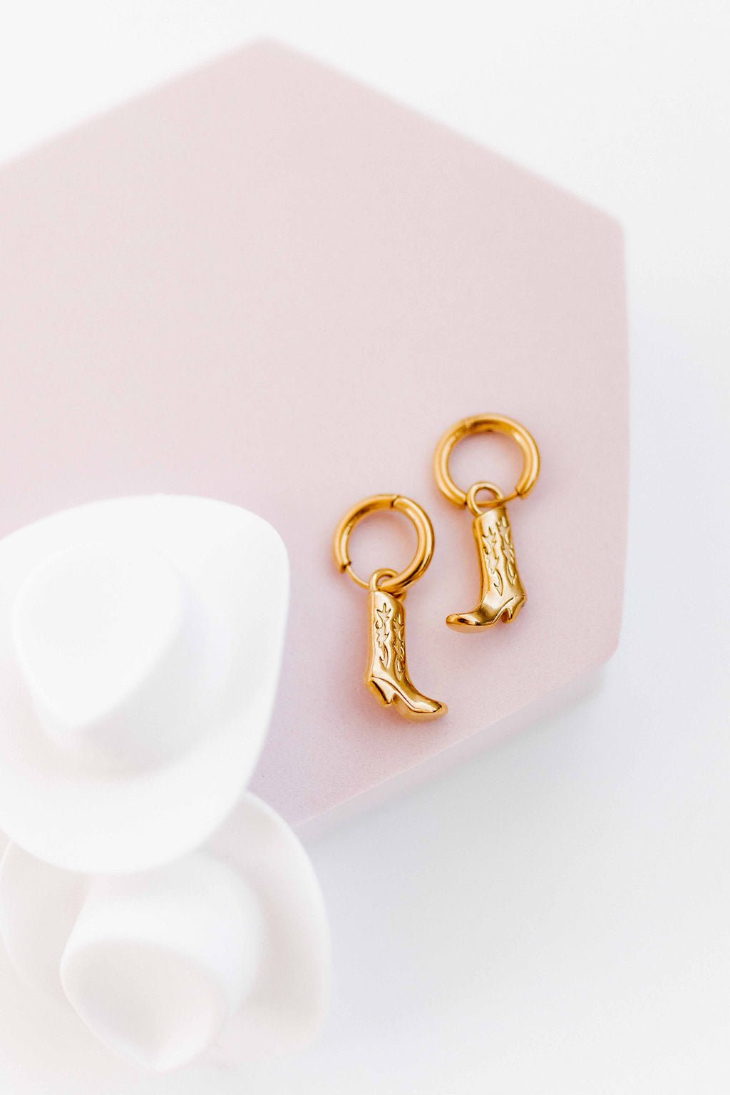 Huggie Charm Earrings - Luca Boot Gold - Shop LINNY CO