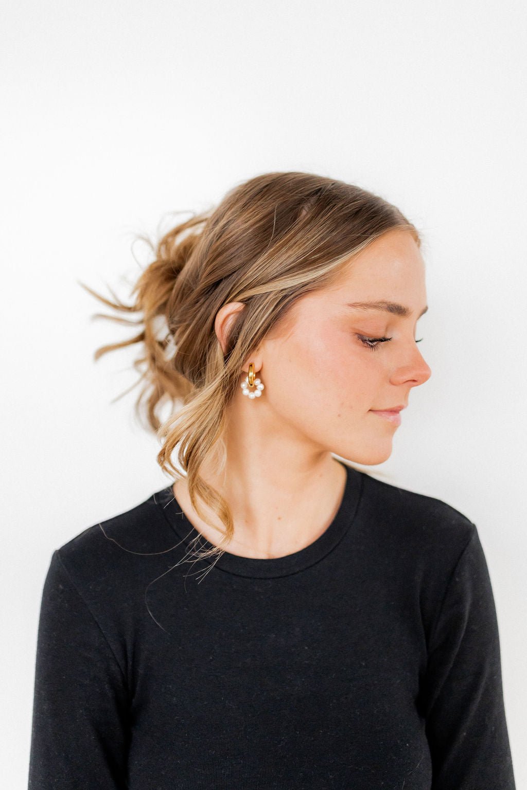 Huggie Charm Earrings - Piper Pearl - Shop LINNY CO