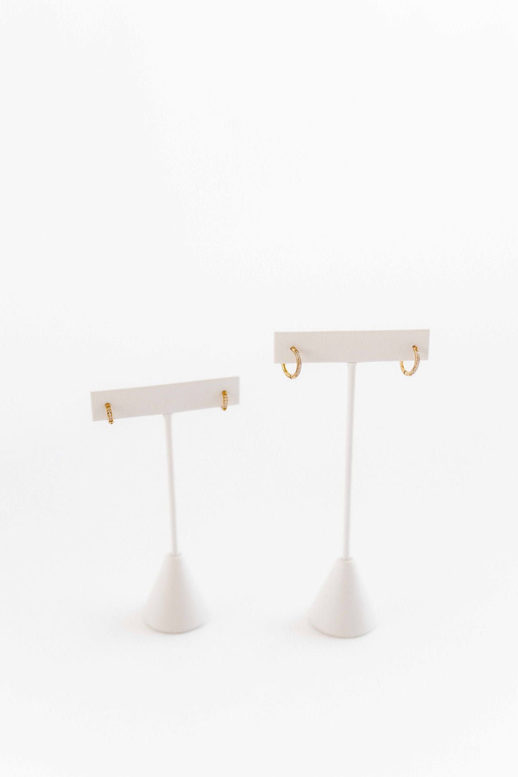 Huggie Earrings - Scarlett Hoop Gold 12mm CZ - Shop LINNY CO