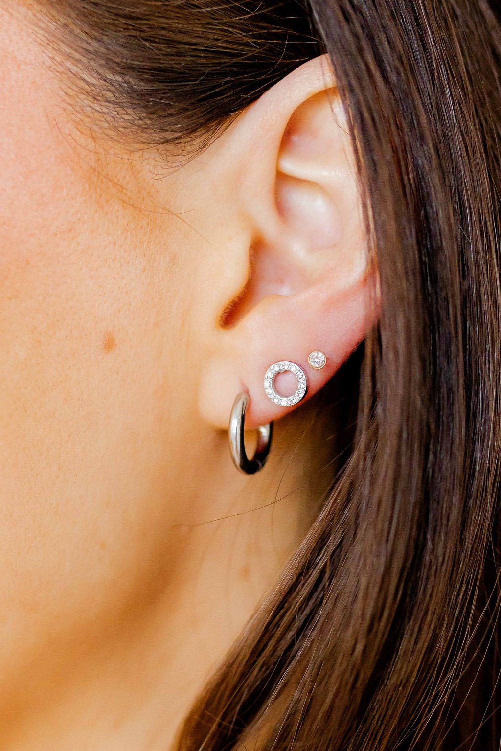 Huggie Earrings - Scarlett Hoop Silver 10mm - Shop LINNY CO