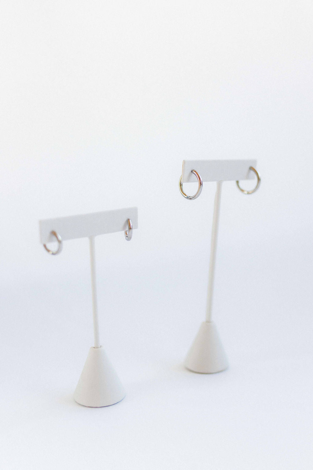 Huggie Earrings - Scarlett Hoop Silver 10mm - Shop LINNY CO
