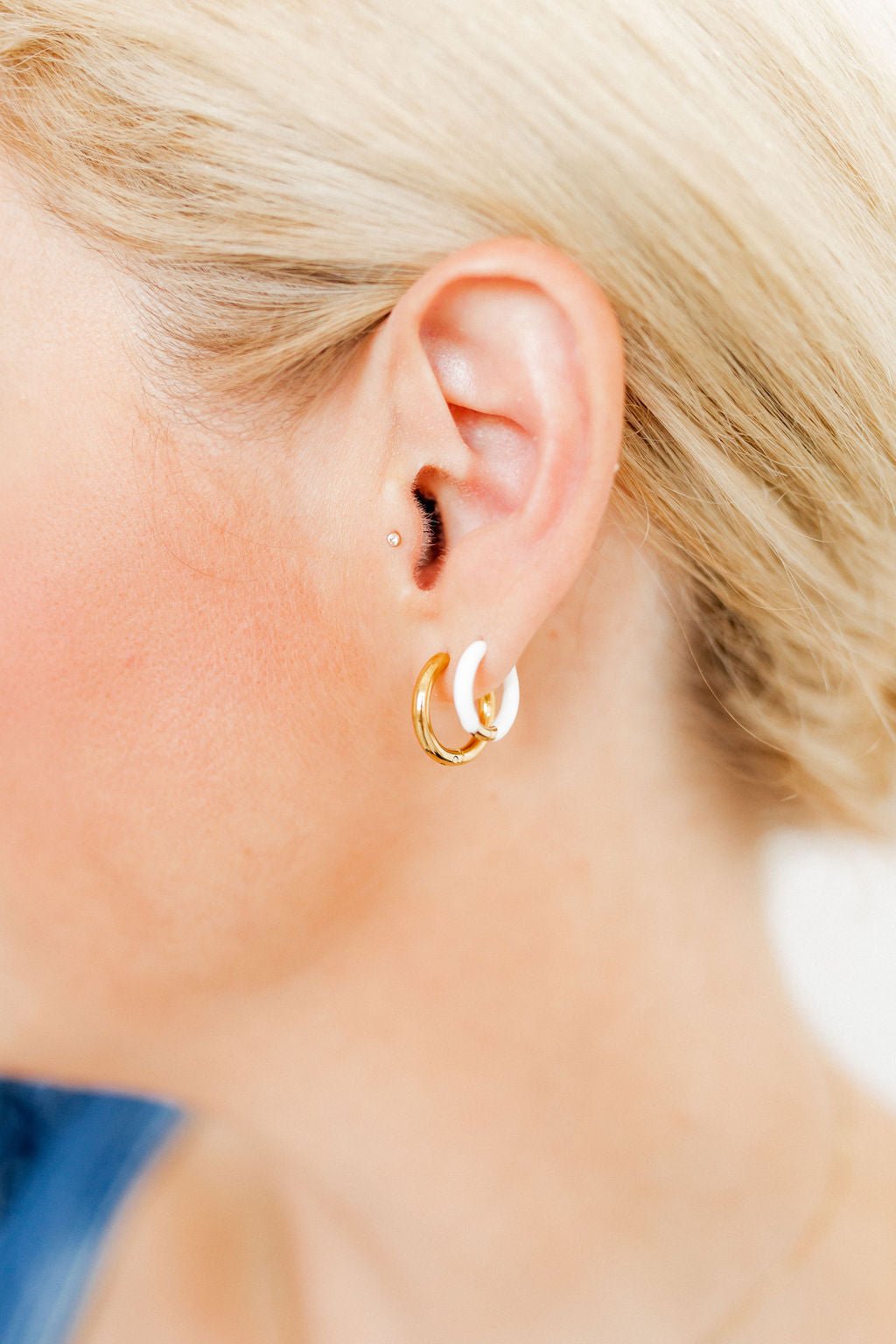 Huggie Earrings - Scarlett Hoop White 10mm - Shop LINNY CO