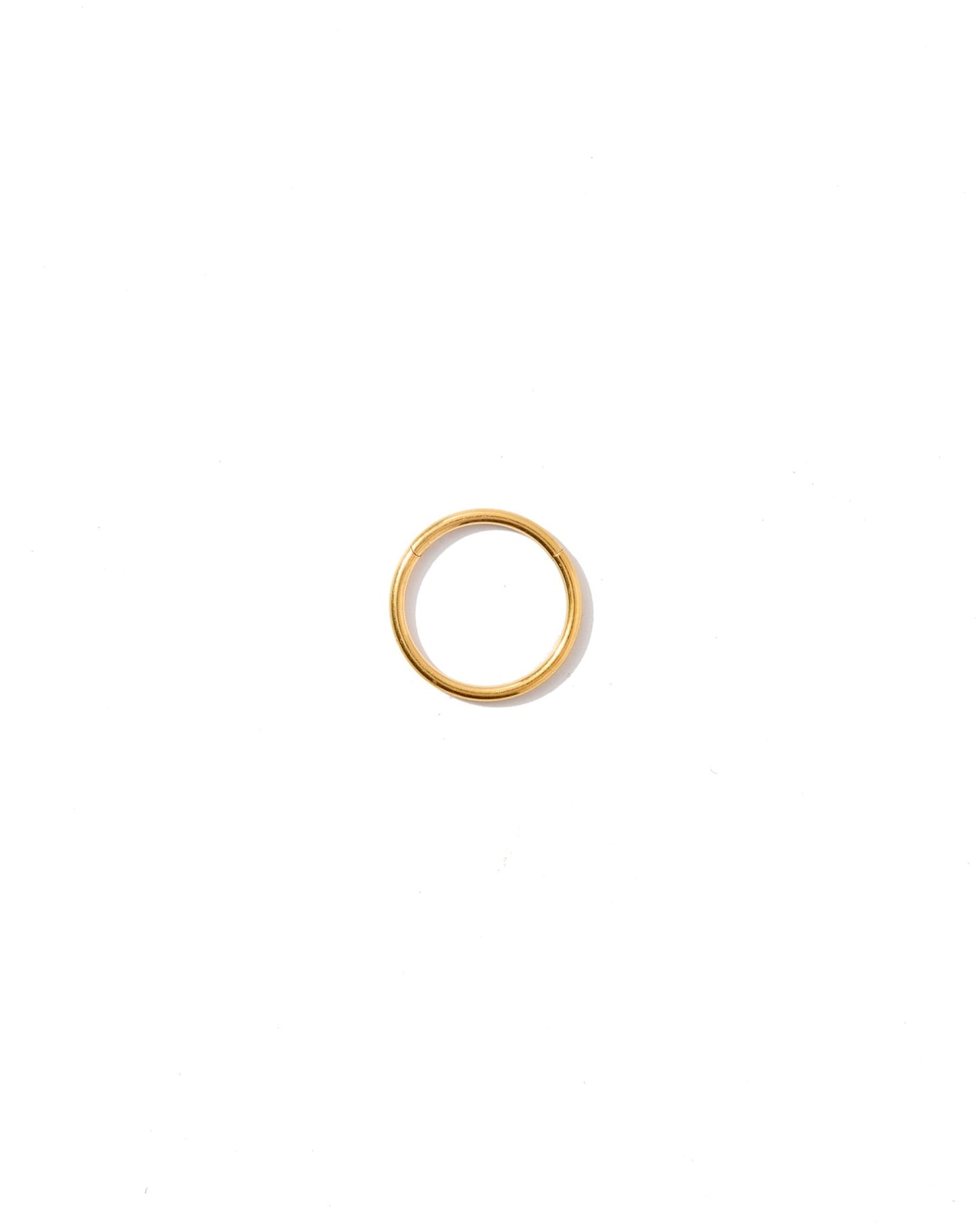 Huggie Infinity Hoop Earrings - Ava Gold 10mm - Shop LINNY CO