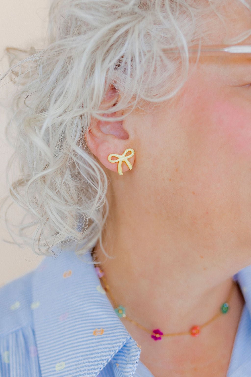 Kylie Bow Earrings - Buttercup Yellow - Shop LINNY CO