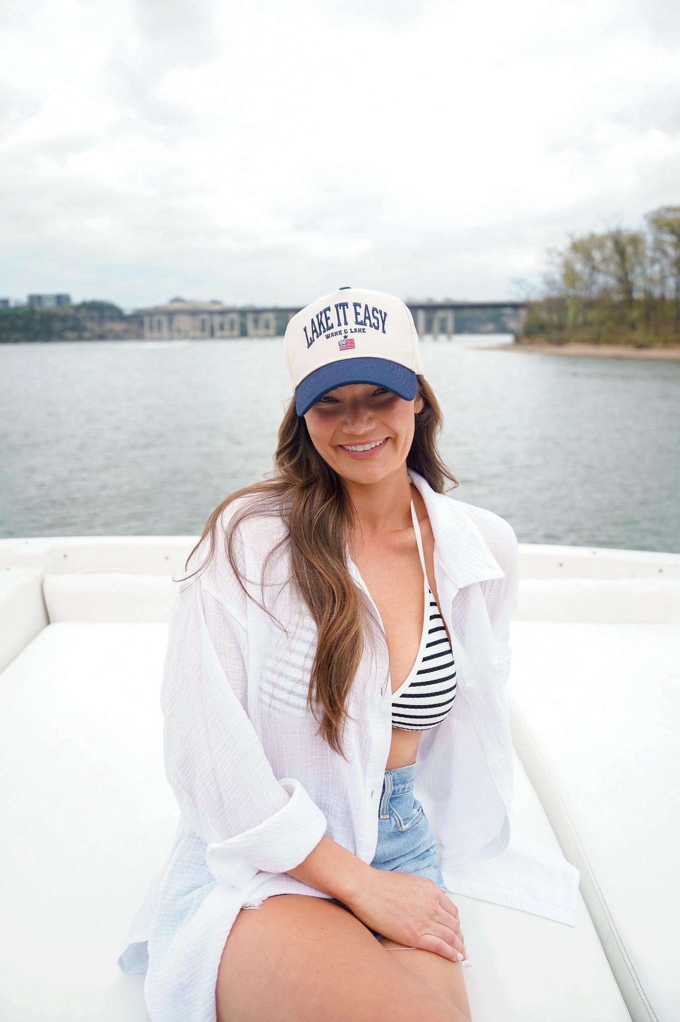 Lake it Easy - Navy Vintage Trucker Hat - Shop LINNY CO