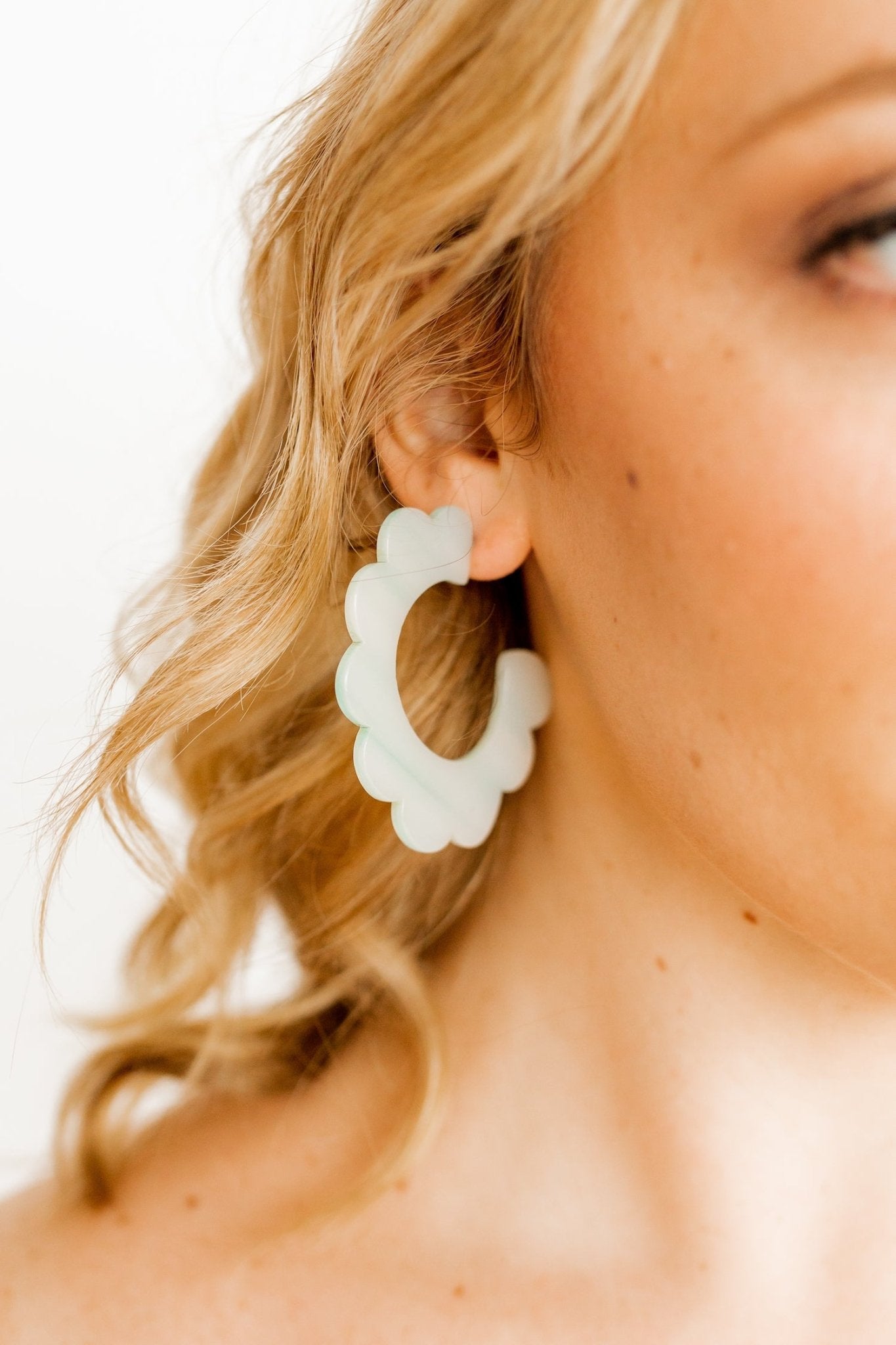 Margo Scallop Hoop Earrings - Glacier - Shop LINNY CO