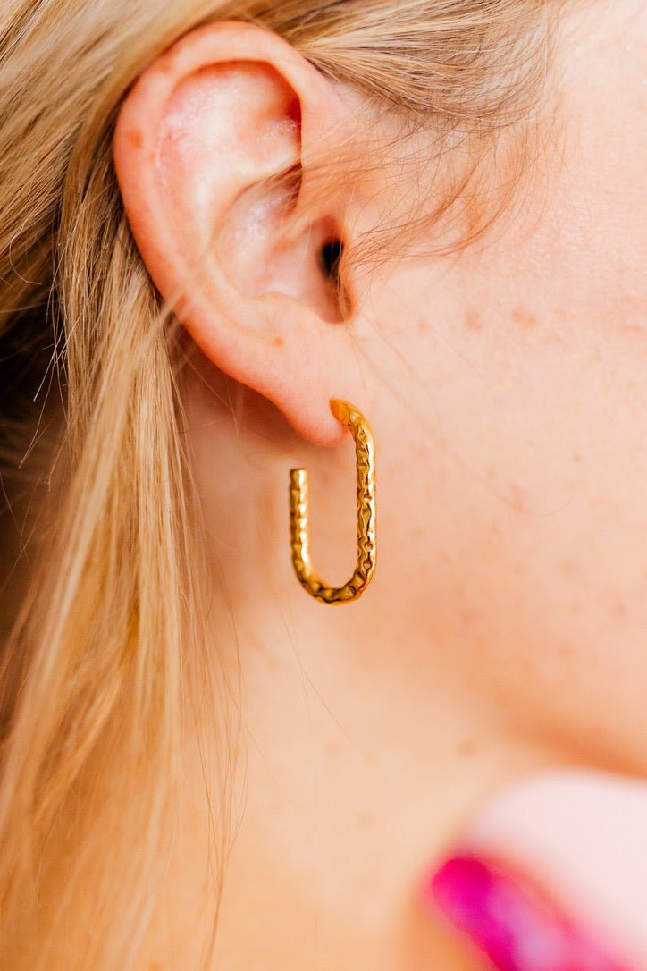Melinda Hoop Earrings - Gold - Shop LINNY CO