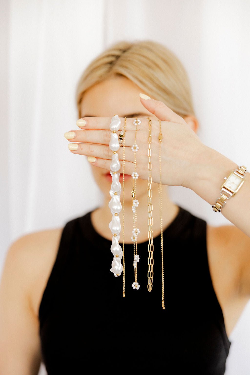 Necklace - Gracie Flower Pearl - Shop LINNY CO