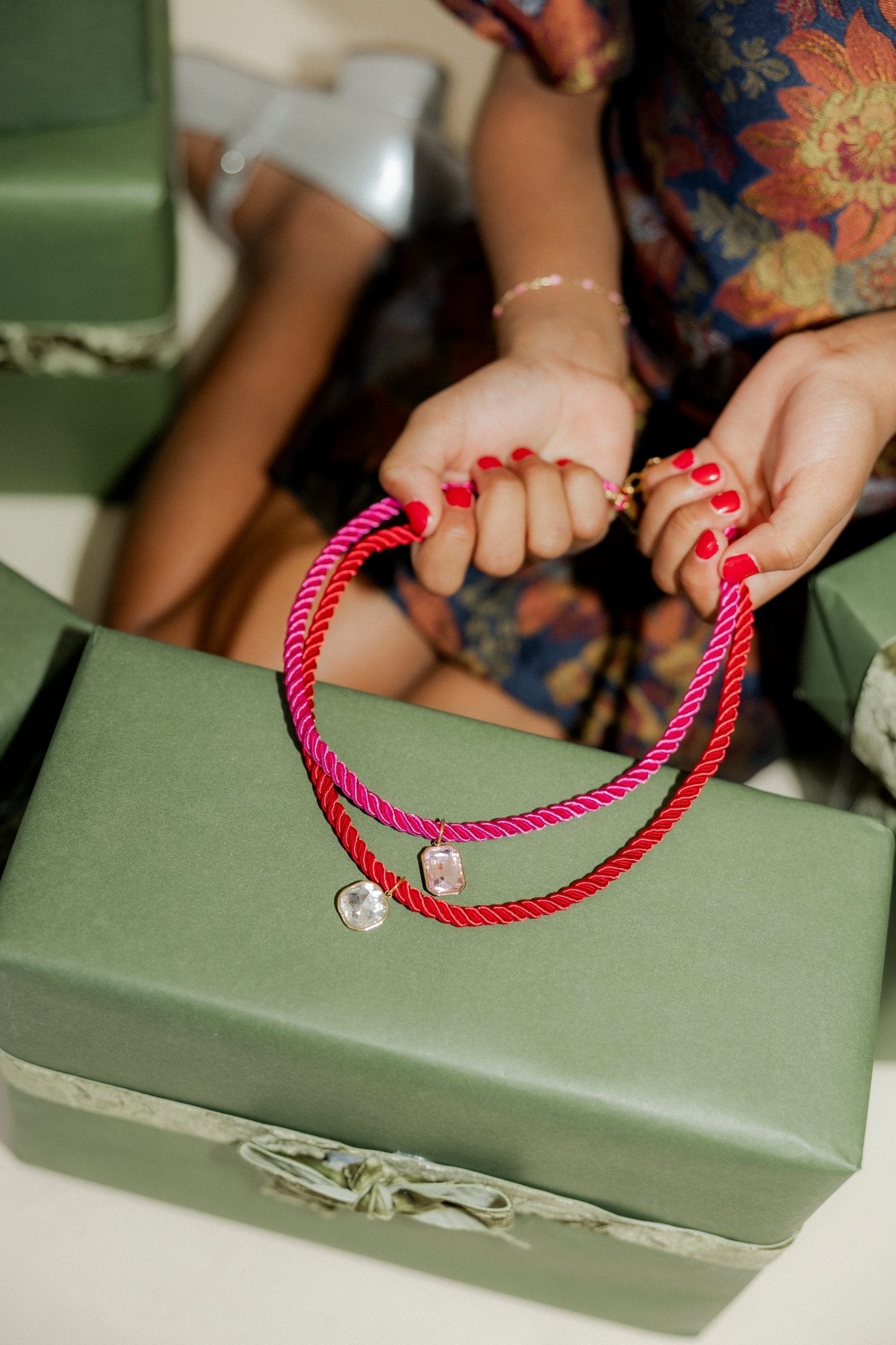 Necklace - Tailyn Rope Hot Pink - Shop LINNY CO