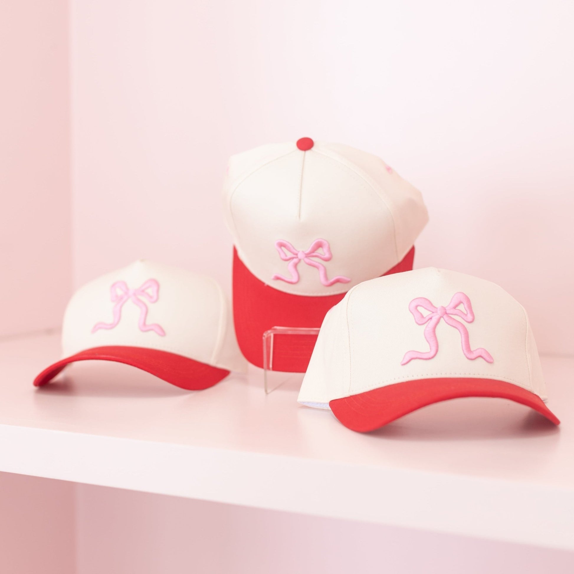 Red & Pink Bow Canvas Hat - Shop LINNY CO