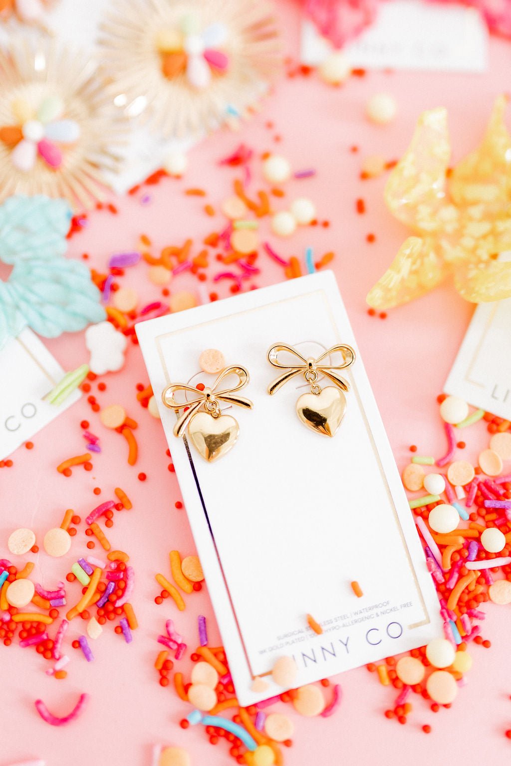 Ruthie Bow and Heart Earring - Gold - Shop LINNY CO