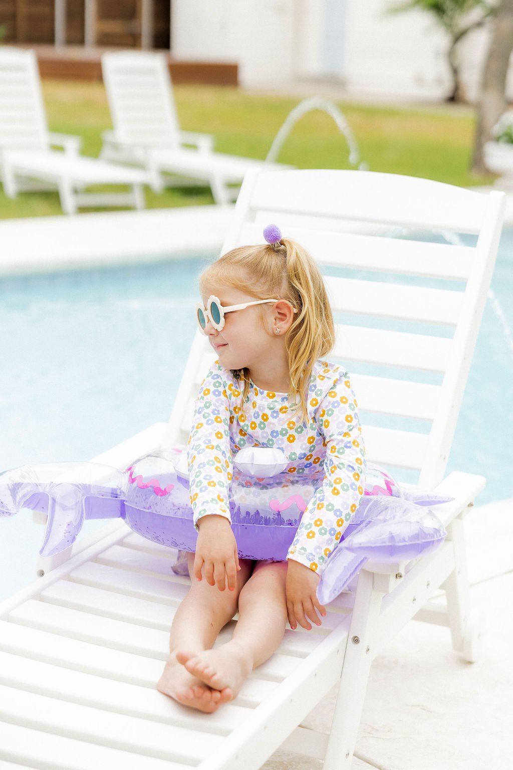 Screwback Stud Earrings - Collins Bow - Shop LINNY CO