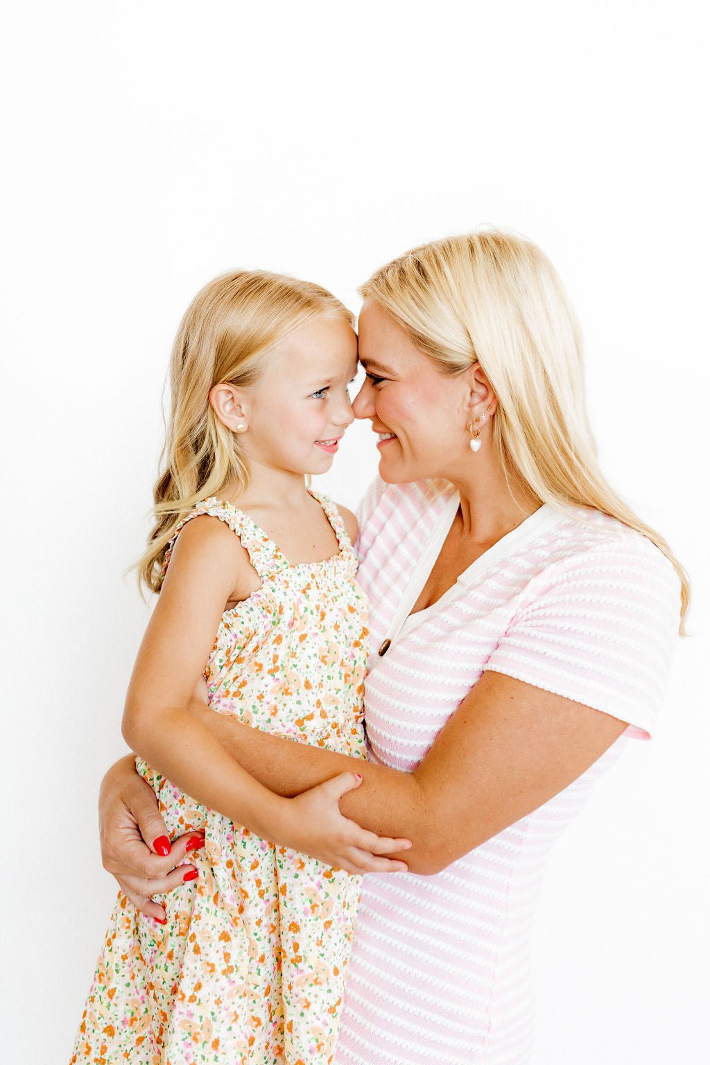 Screwback Stud Earrings - Marina - Shop LINNY CO