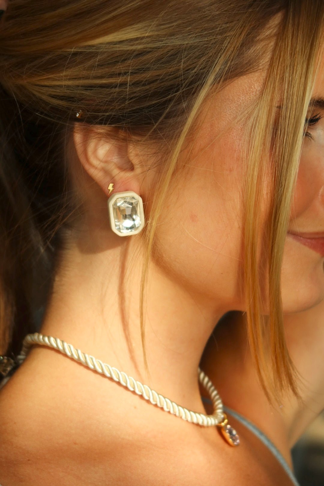 Screwback Stud Earrings - Micro Lightening Bolt - Shop LINNY CO