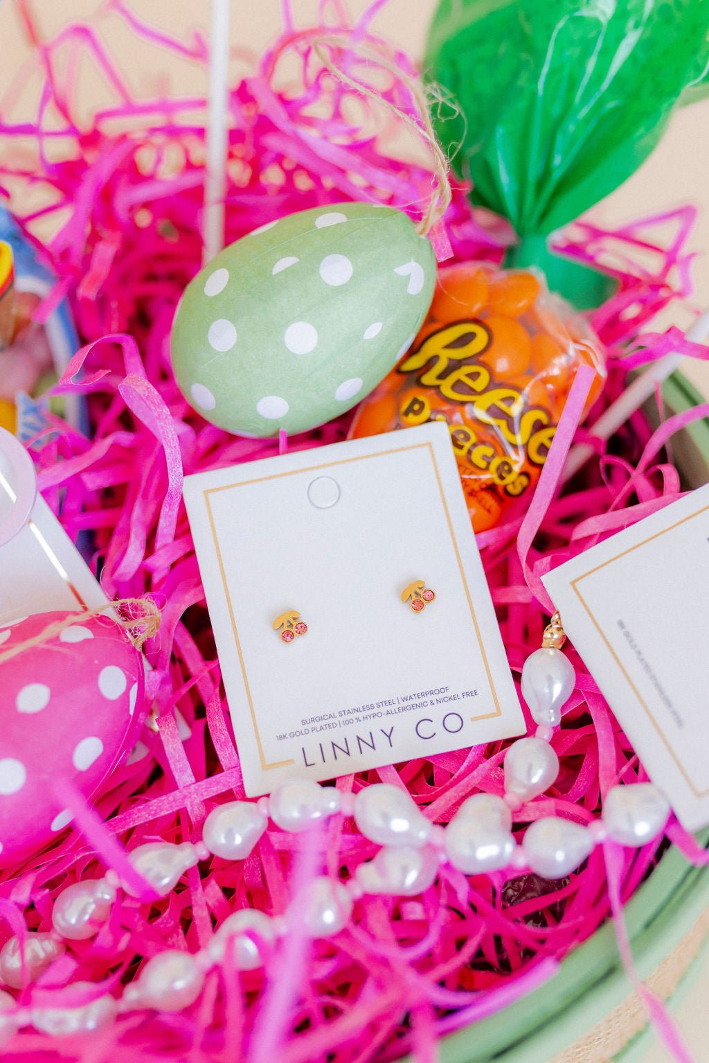 Screwback Stud Earrings - Pink Cherry - Shop LINNY CO