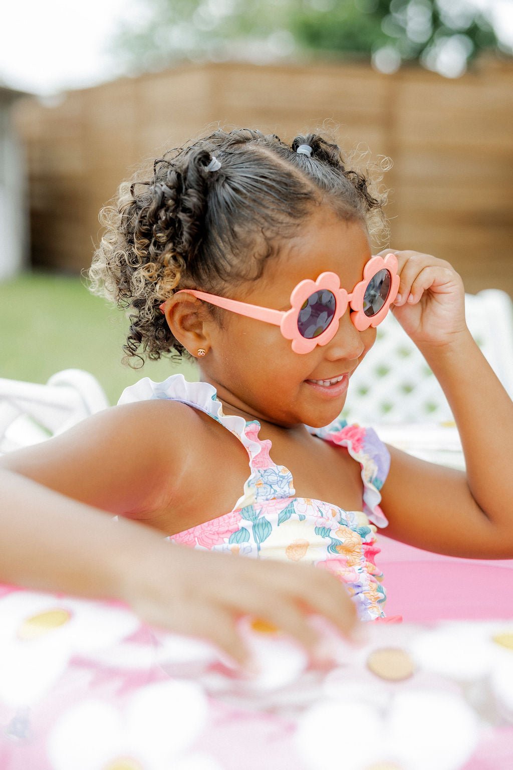 Screwback Stud Earrings - Pink Cherry - Shop LINNY CO