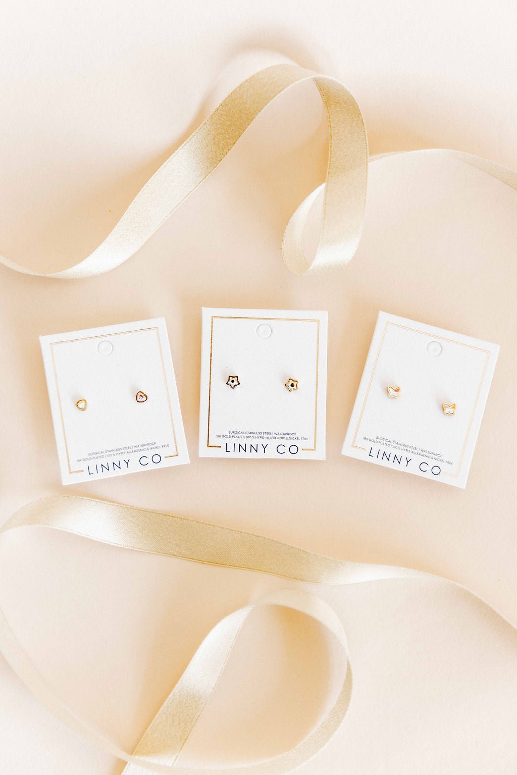 Screwback Stud Earrings - Polly Heart - Shop LINNY CO