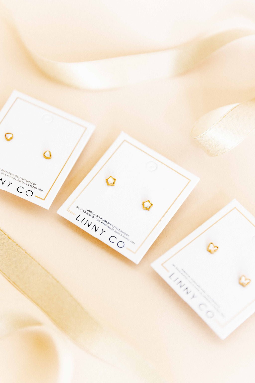 Screwback Stud Earrings - Polly Star - Shop LINNY CO