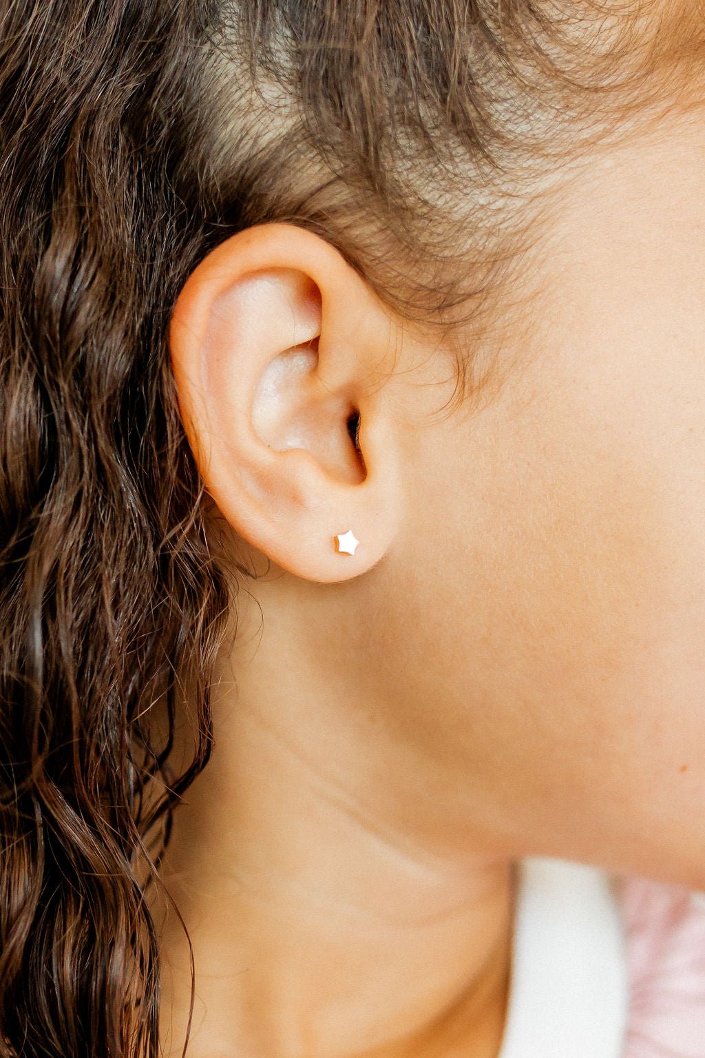 Screwback Stud Earrings - Stella - Shop LINNY CO