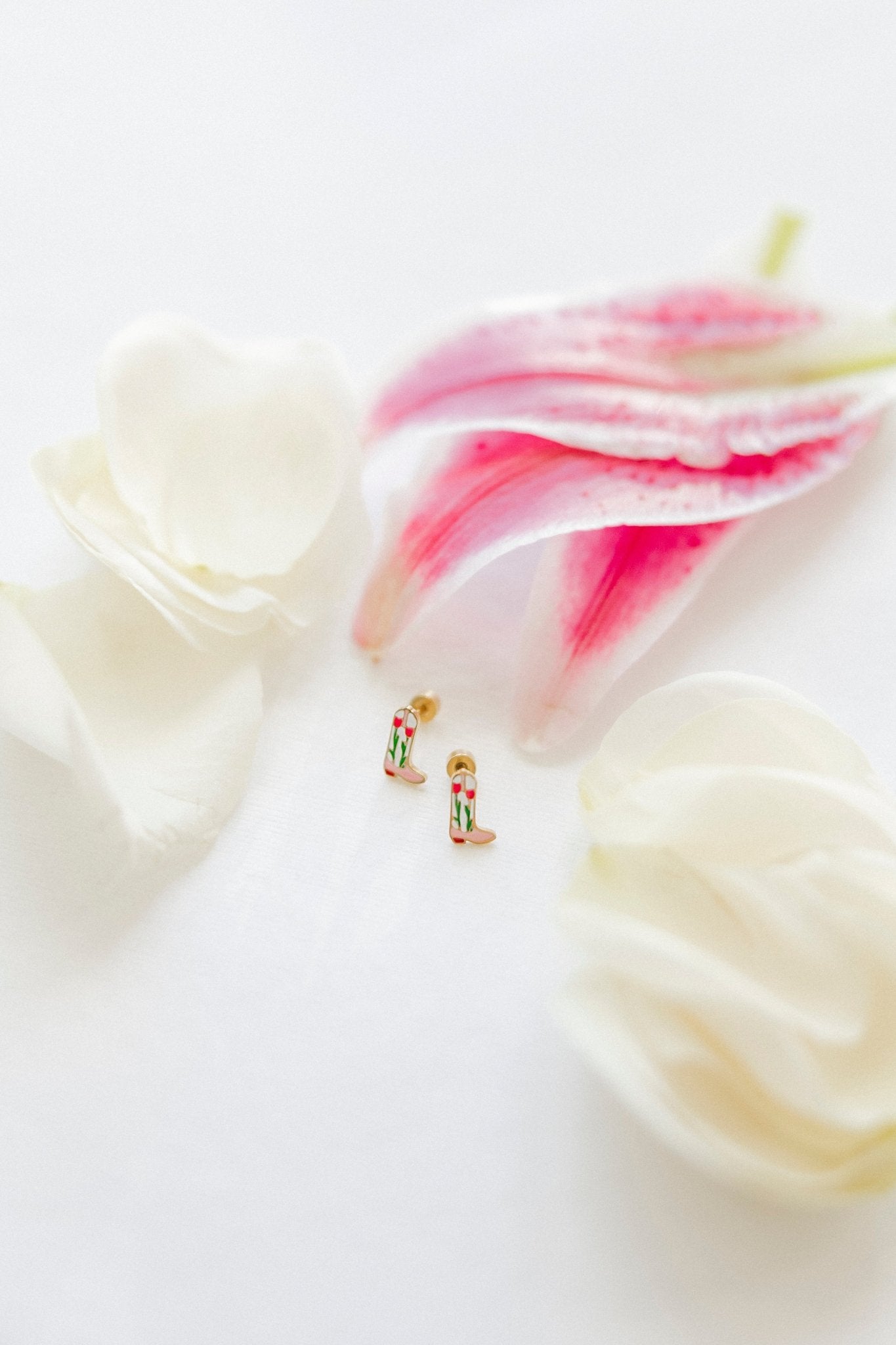 Screwback Stud Earrings - Tulip Cowgirl Boot PREORDER - Shop LINNY CO