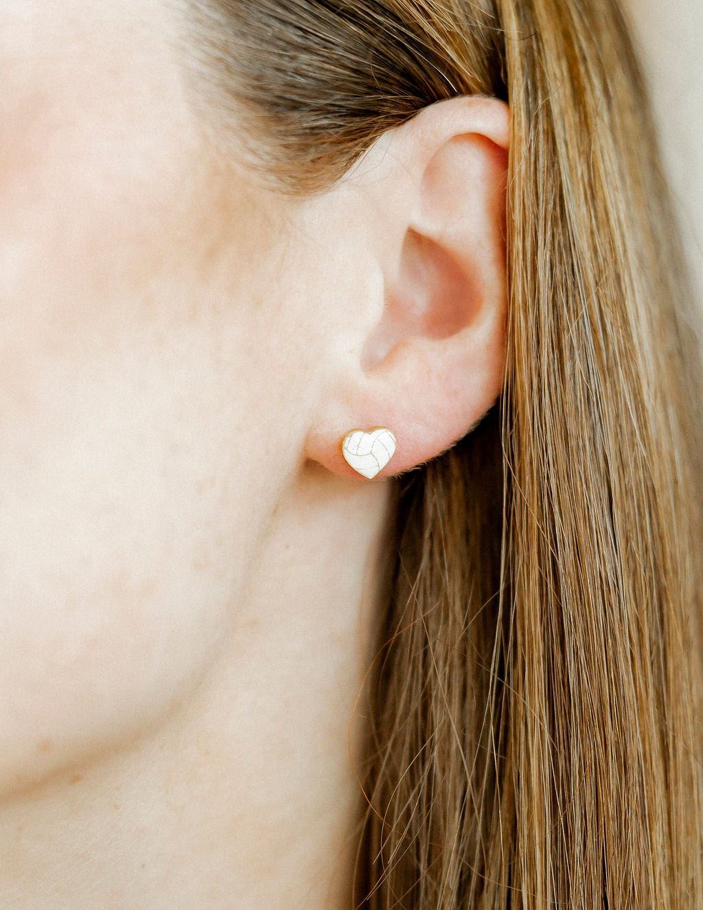 Screwback Stud Earrings - Volleyball - Shop LINNY CO