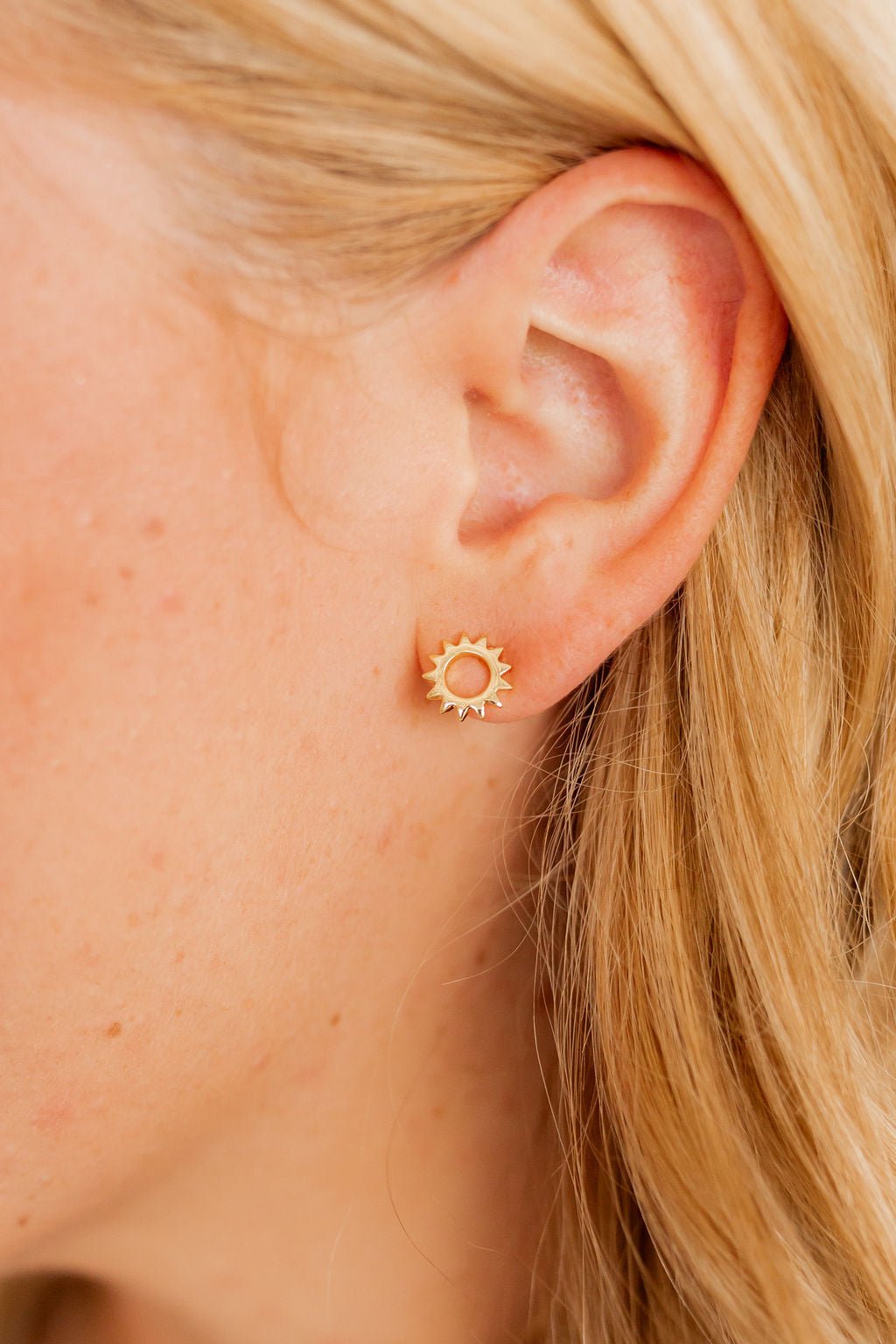 Stud Earrings - Walker Sun - Shop LINNY CO