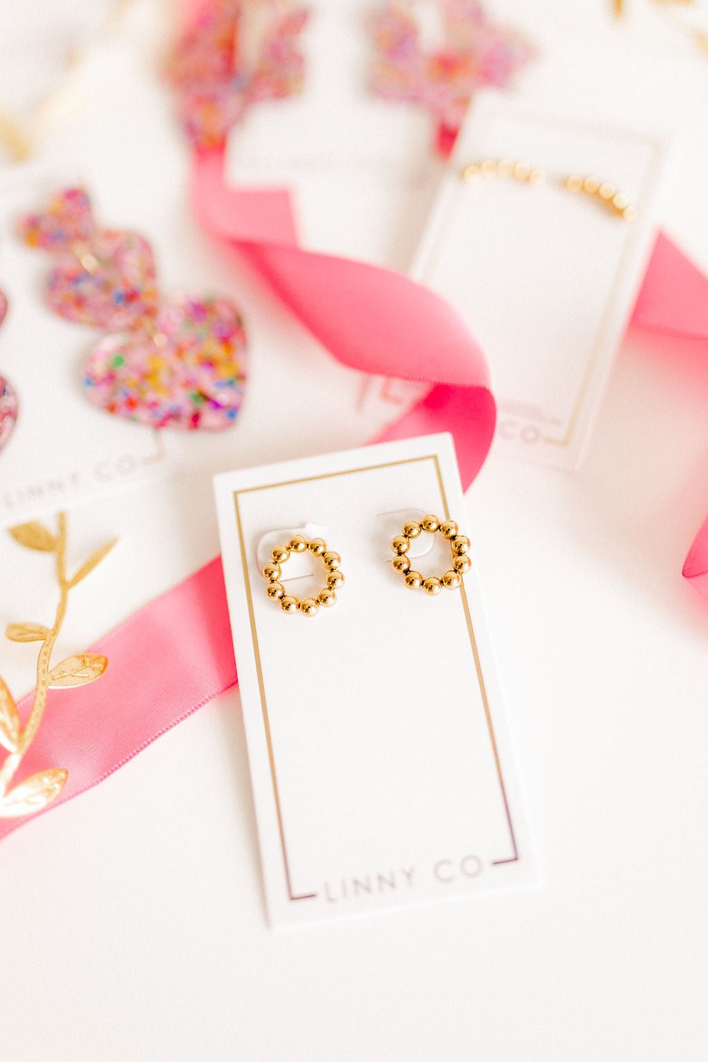 Stud Earrings - Wyatt Large Circle - Shop LINNY CO