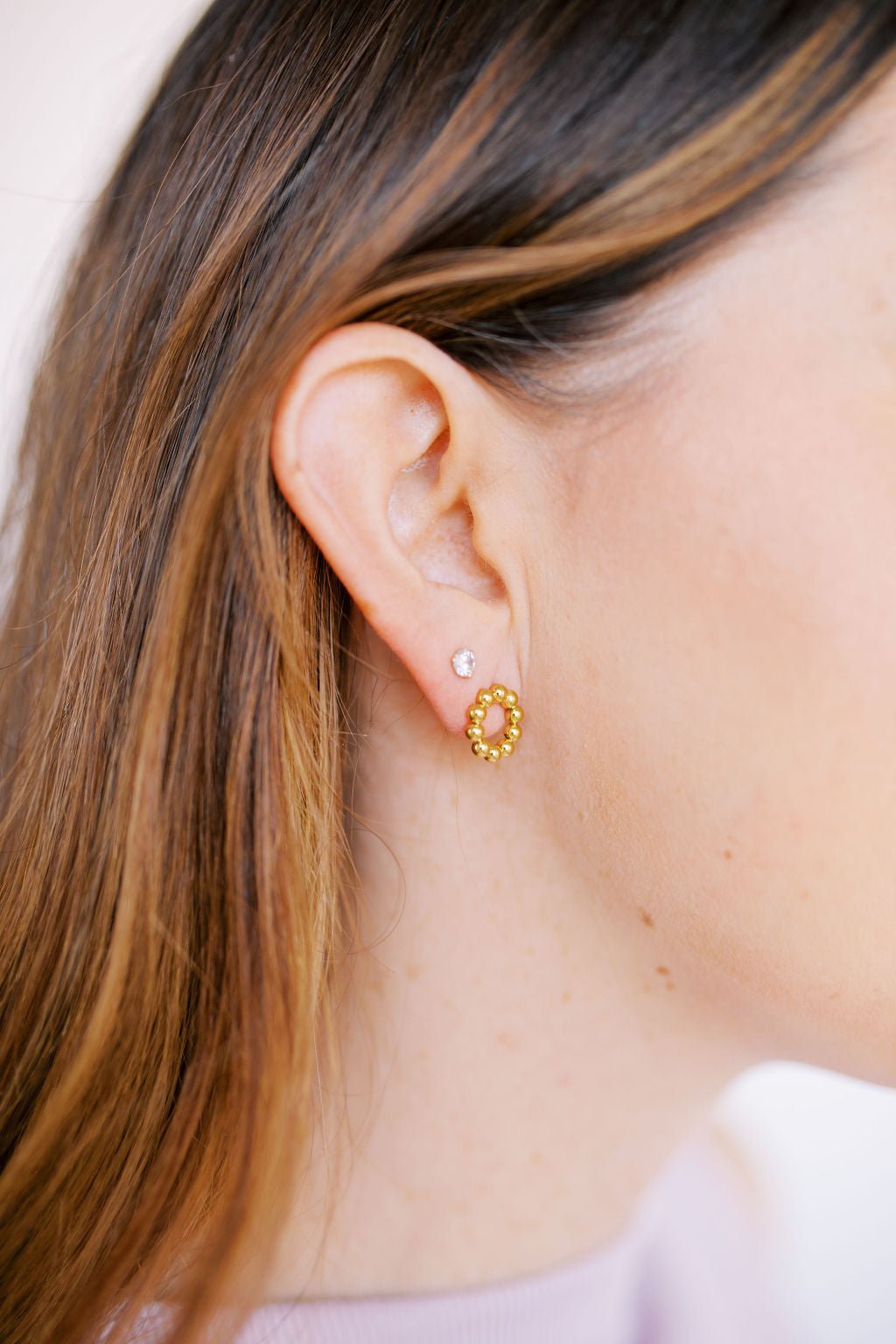 Stud Earrings - Wyatt Small Circle - Shop LINNY CO