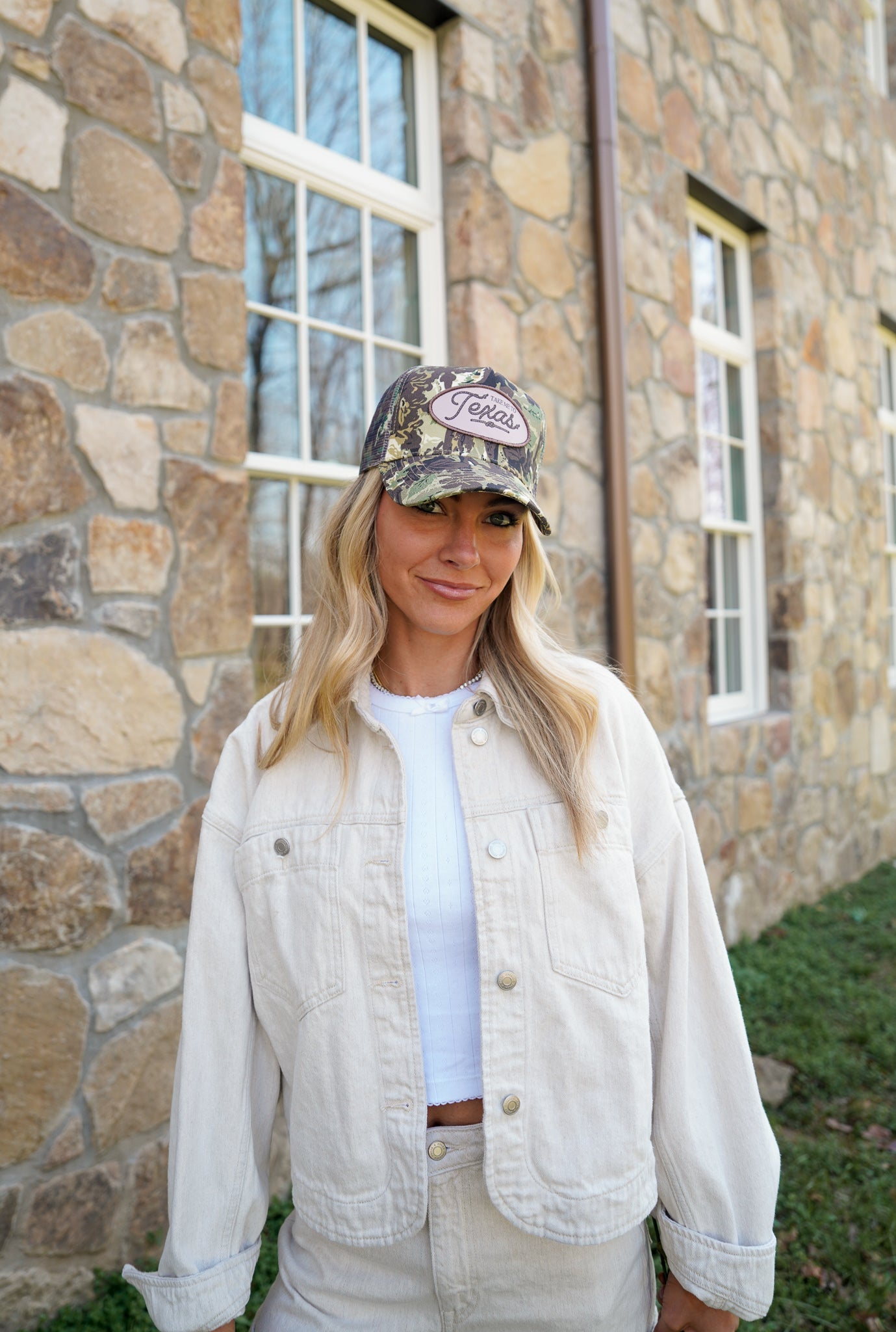 Take me to Texas - Camo Vintage Trucker Hat - Shop LINNY CO