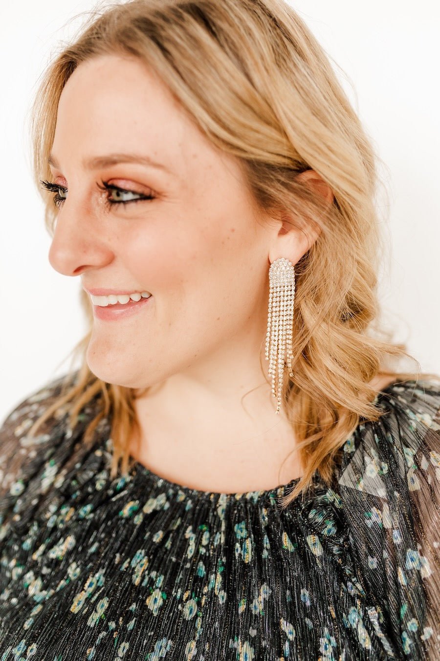 Carrie Statement Earrings - Gold - Shop LINNY CO