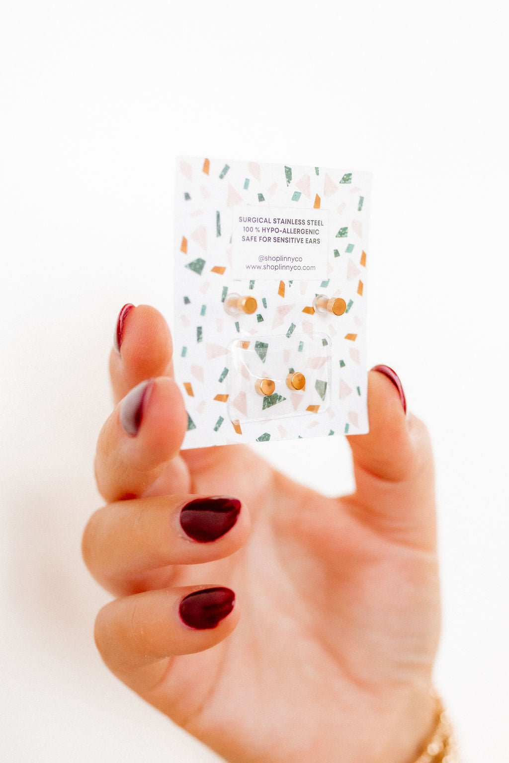 Screwback Stud Earrings - Nora Heart Red - Shop LINNY CO