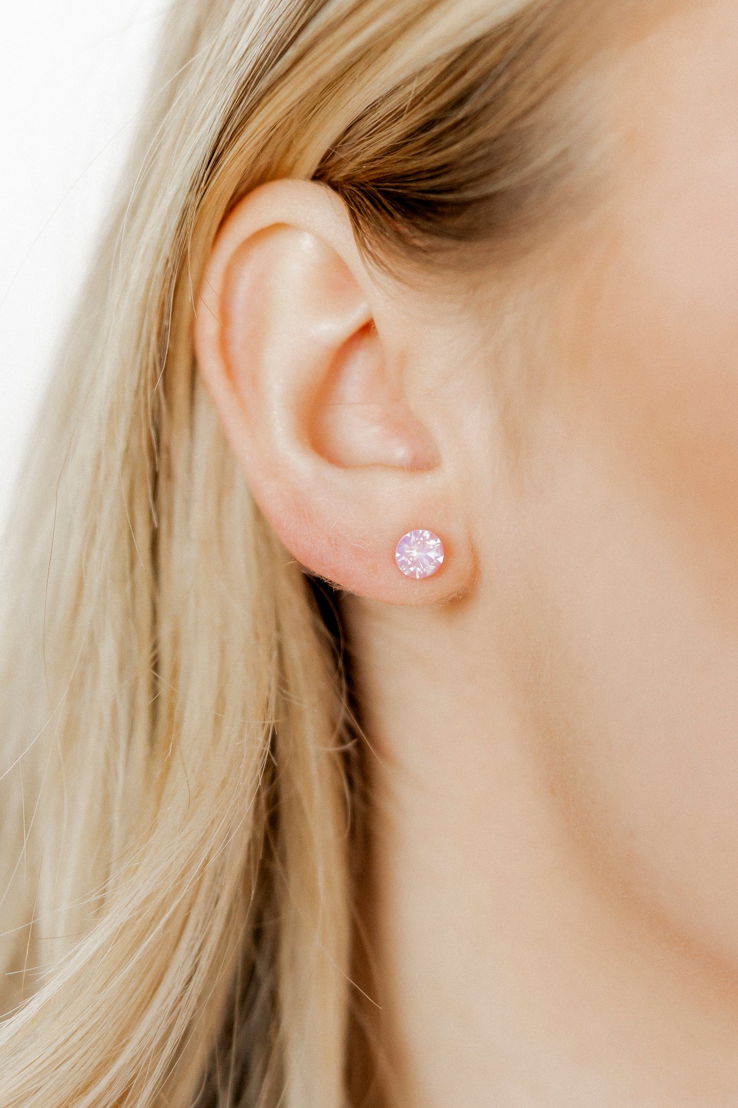 Screwback Stud Earrings Lux - Zuri Pastel Pink