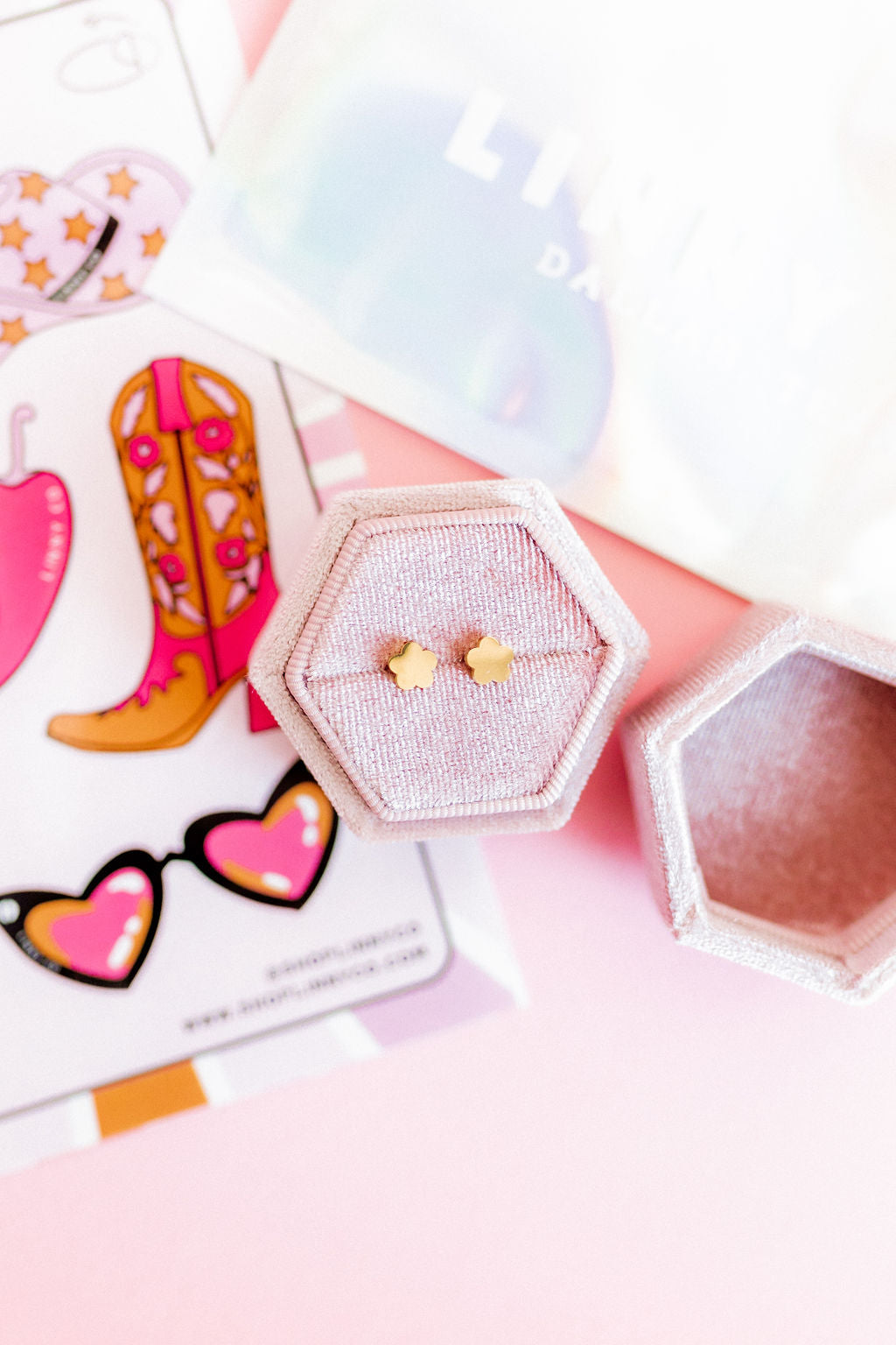 Screwback Stud Earrings - Sophie