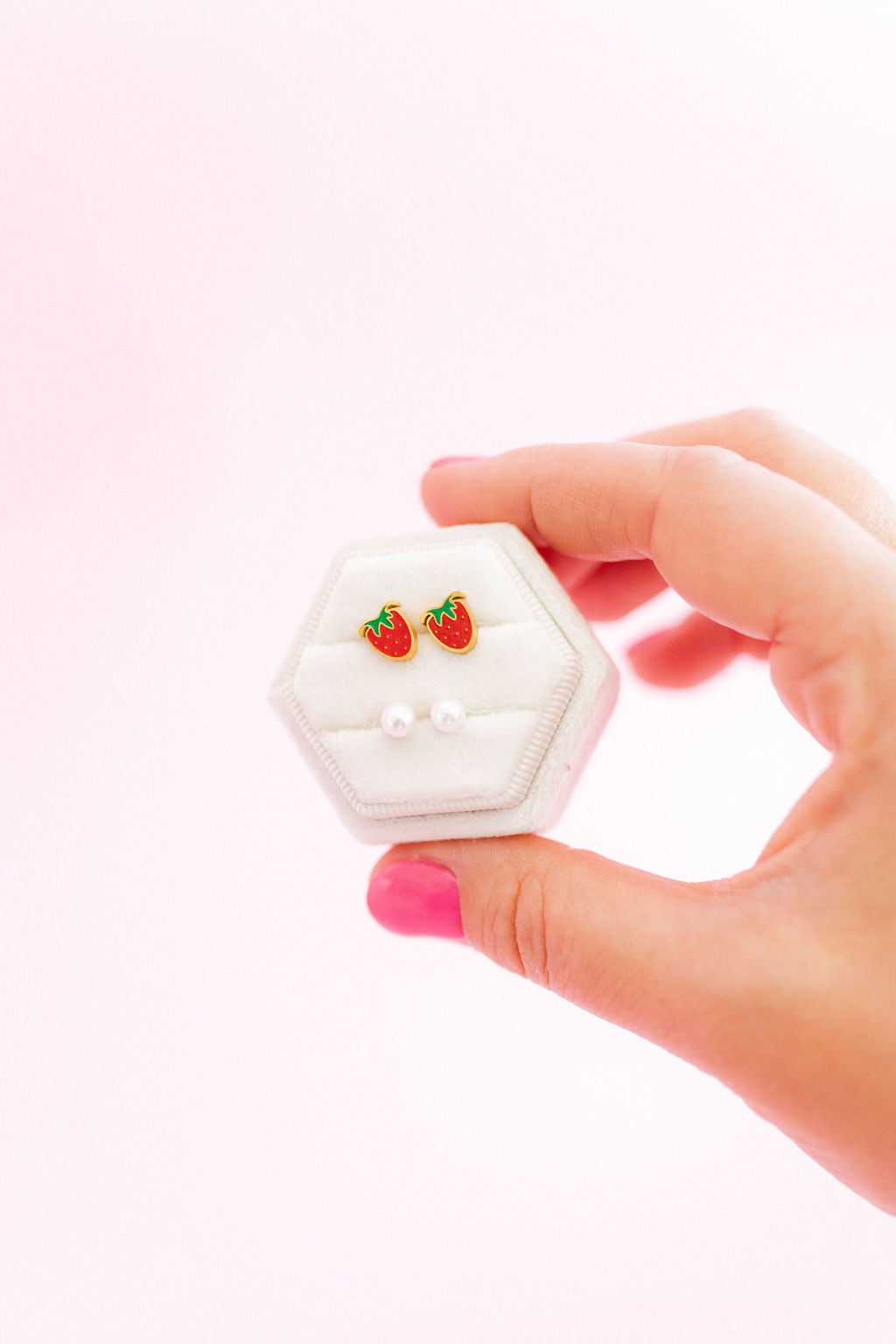 Screwback Stud Earrings - Strawberry Shortcake