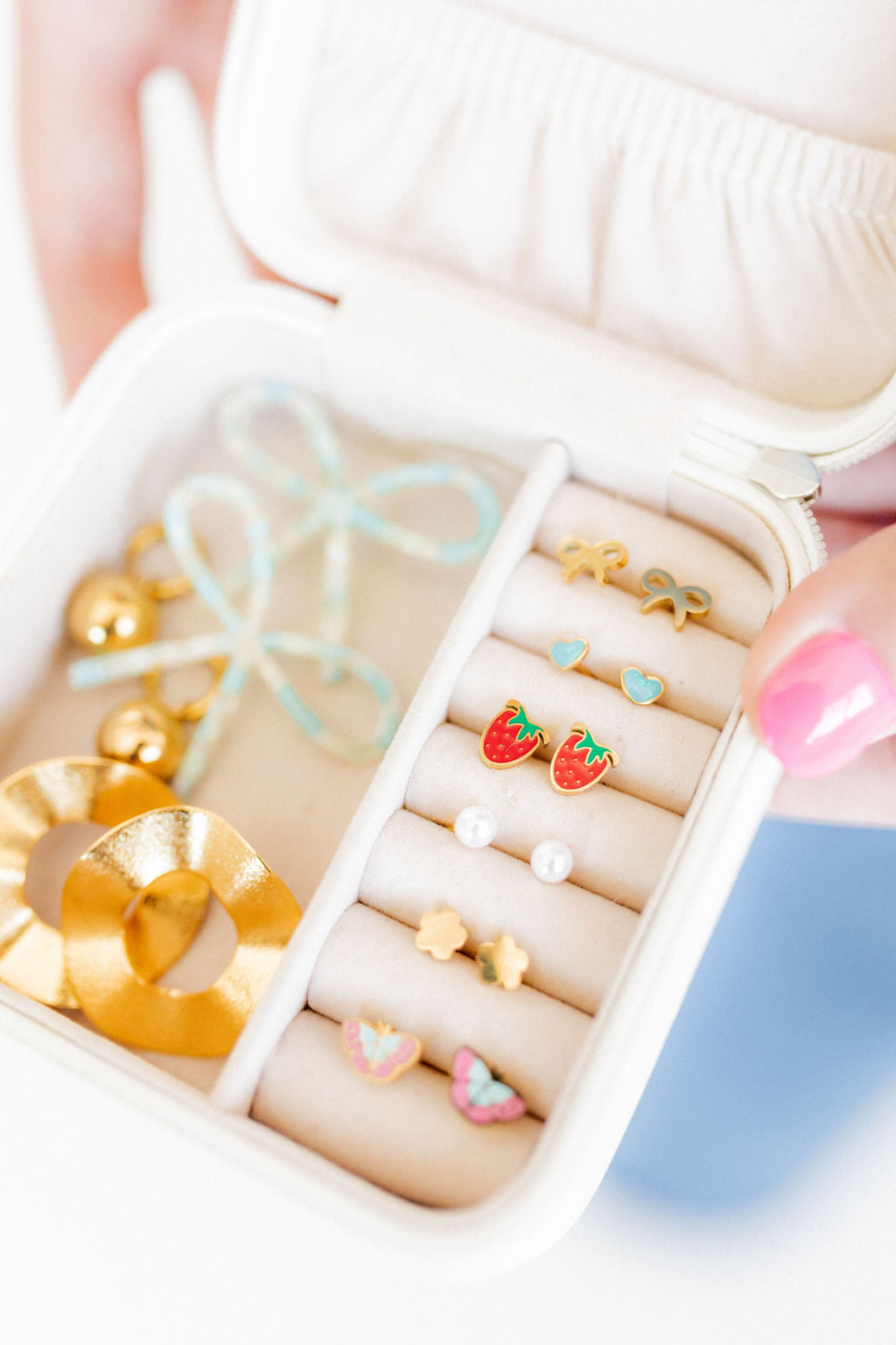 Screwback Stud Earrings - Strawberry Shortcake