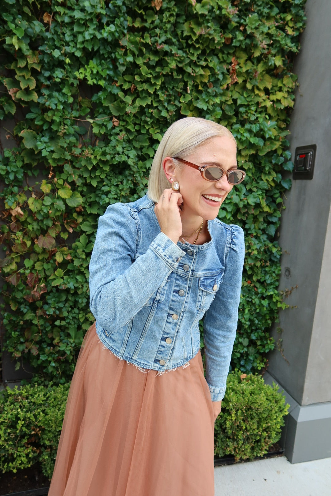 Eva Statement Earrings - Brown