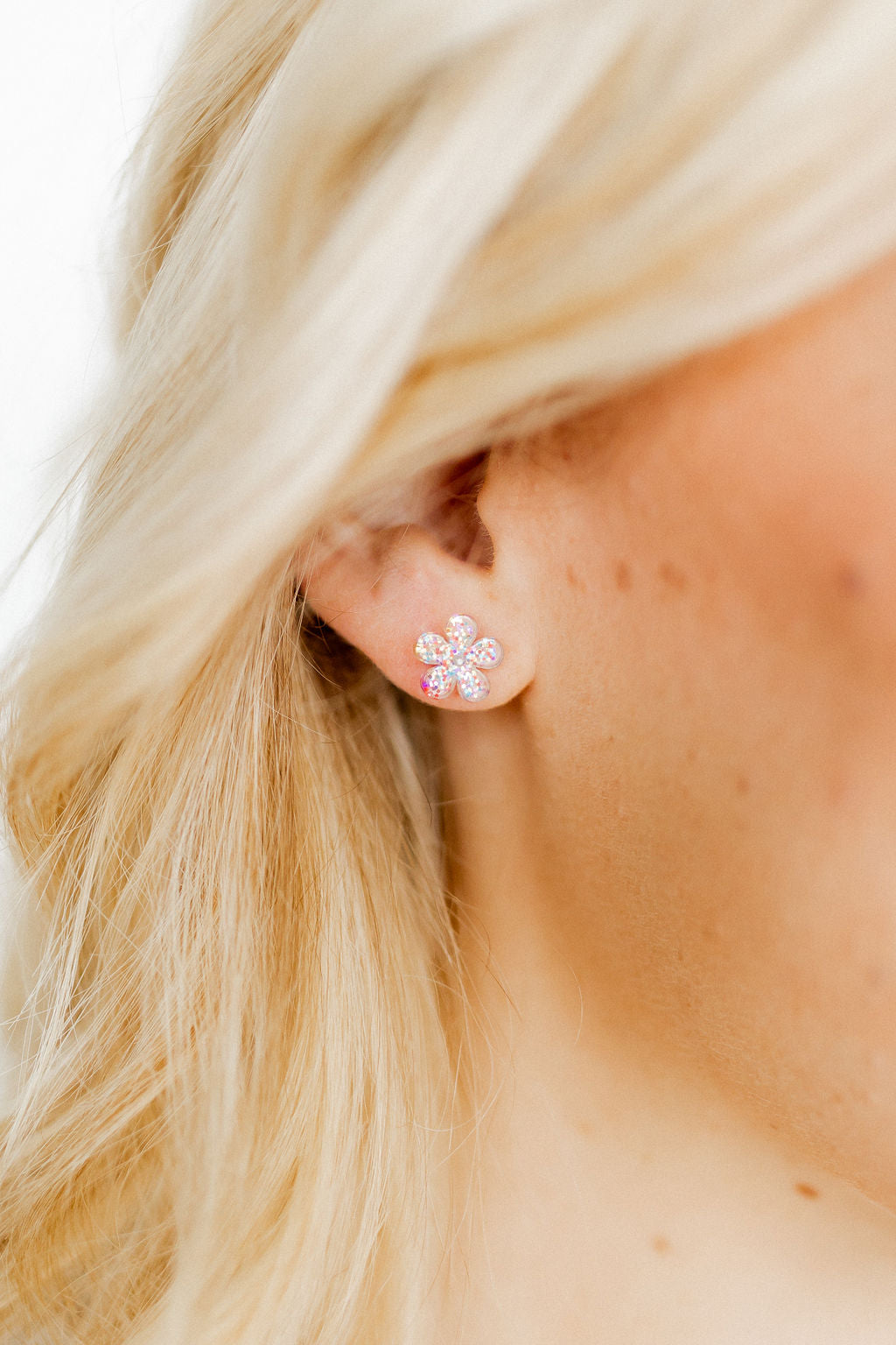 Jenna Stud Earrings - Flower Multi Glitter