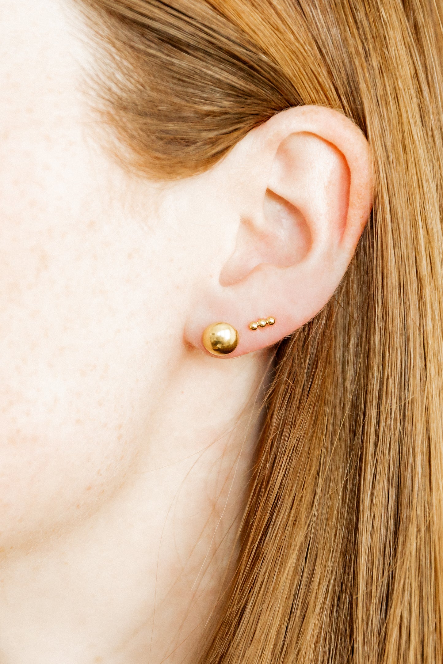 Screwback Stud Earrings - Vera Round 8mm