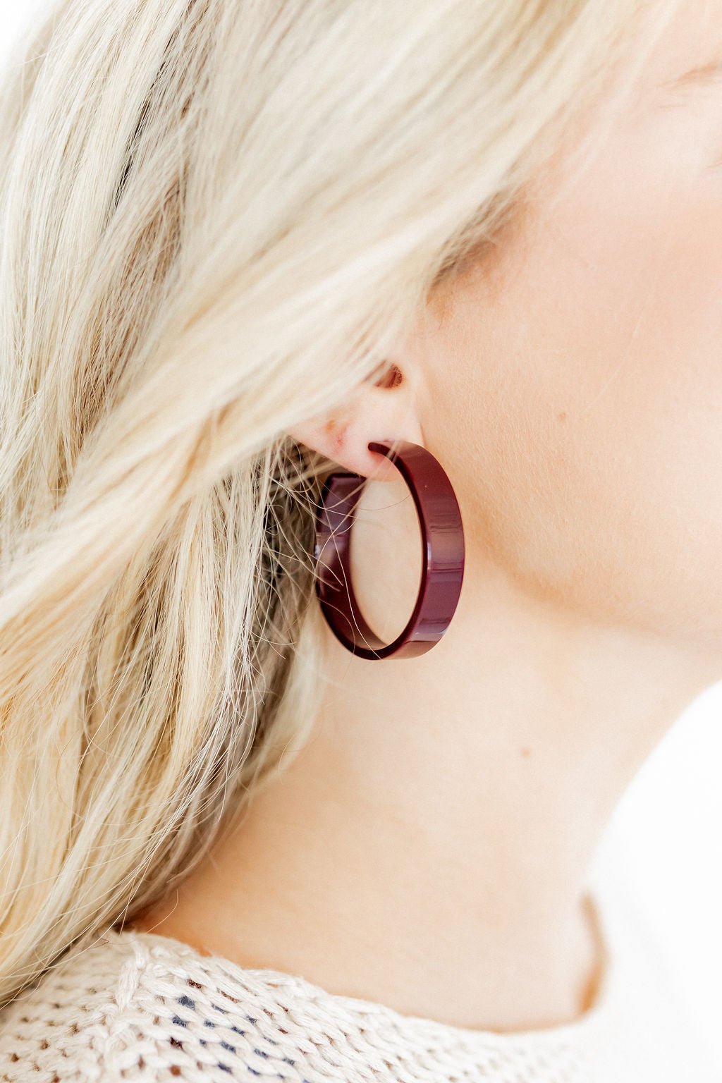 Ashley Medium Hoop Earrings - Maroon - Shop LINNY CO